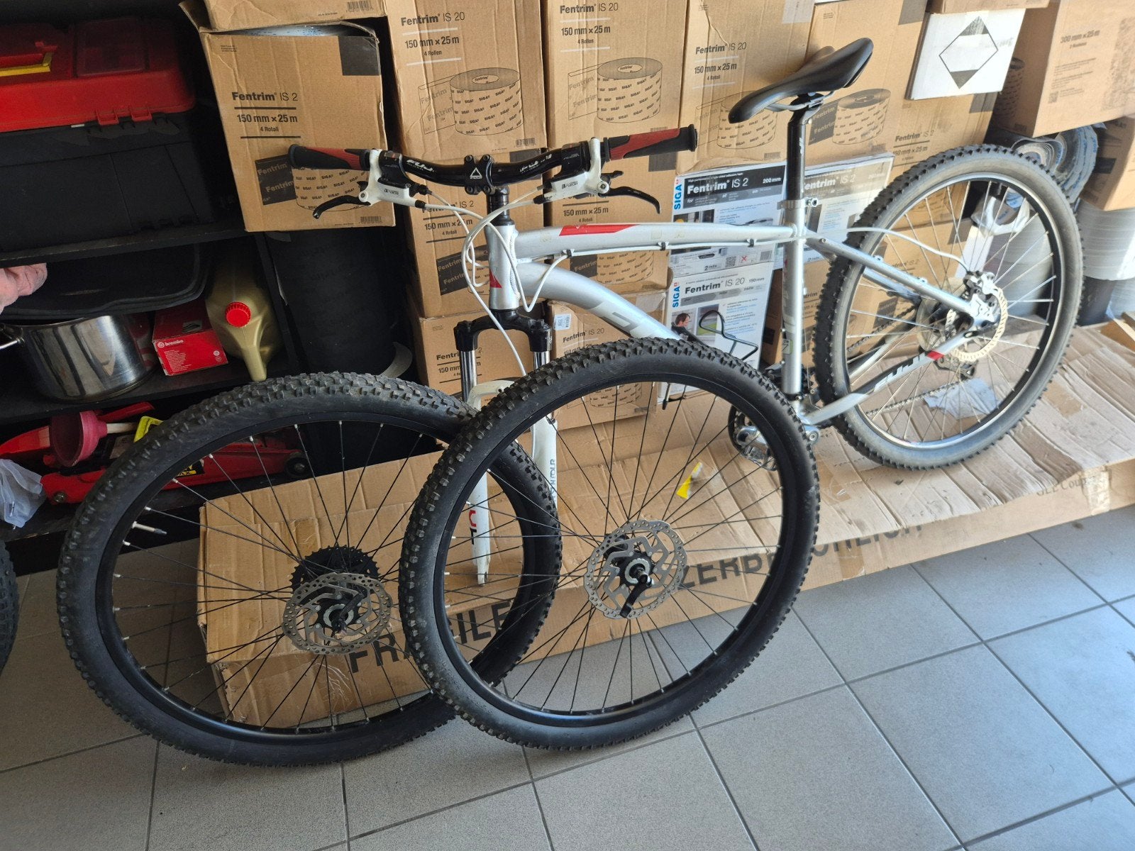 fiets frame en banden, Ophalen, Nieuw