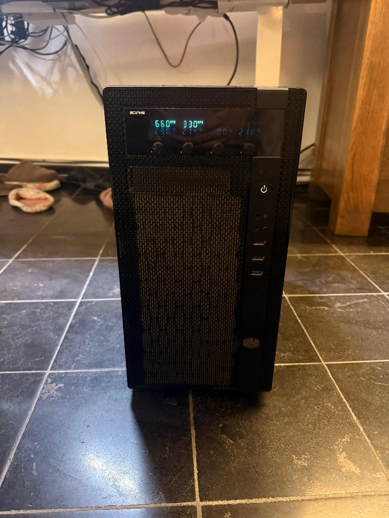Custom Server - Xeon E5-2670 (16-Thread) - 6.2TB Storage, Computers en Software, Servers, Gebruikt, 2 tot 3 Ghz, 16 GB, Hot swappable onderdelen
