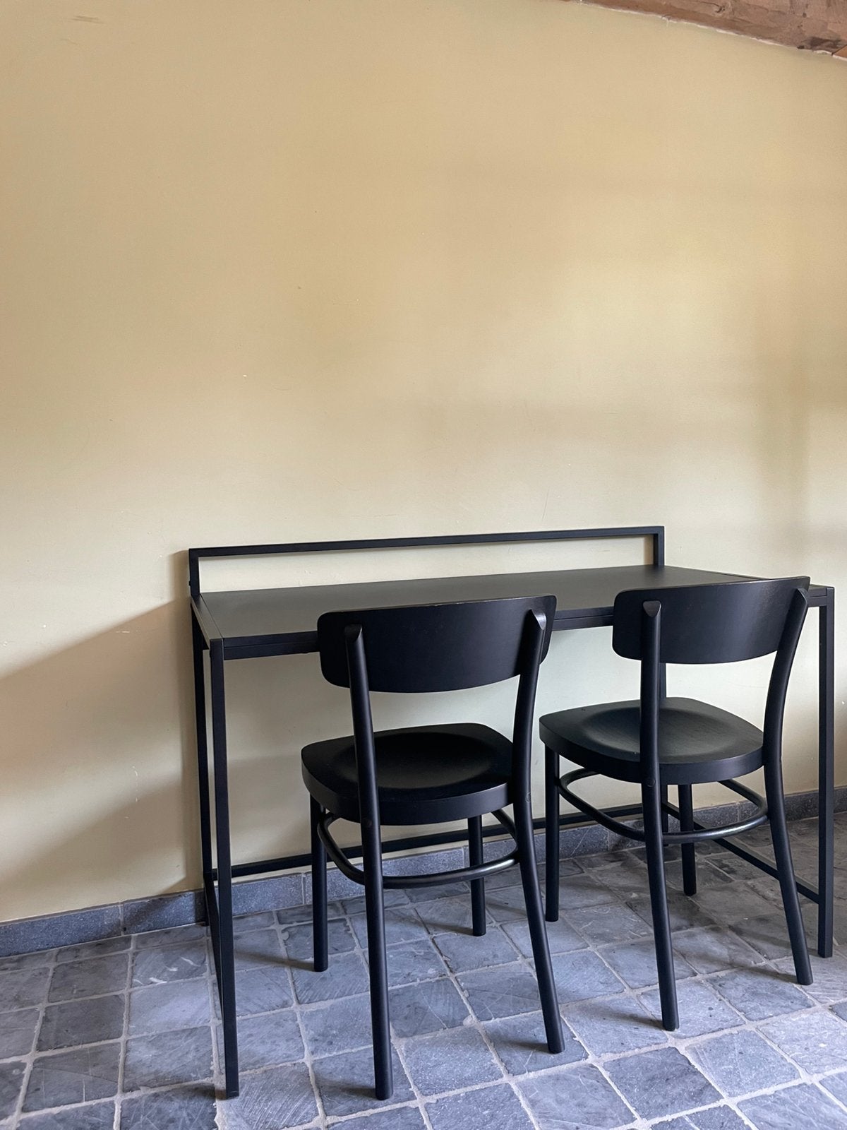 Bureau Jysk, Enlèvement, Comme neuf
