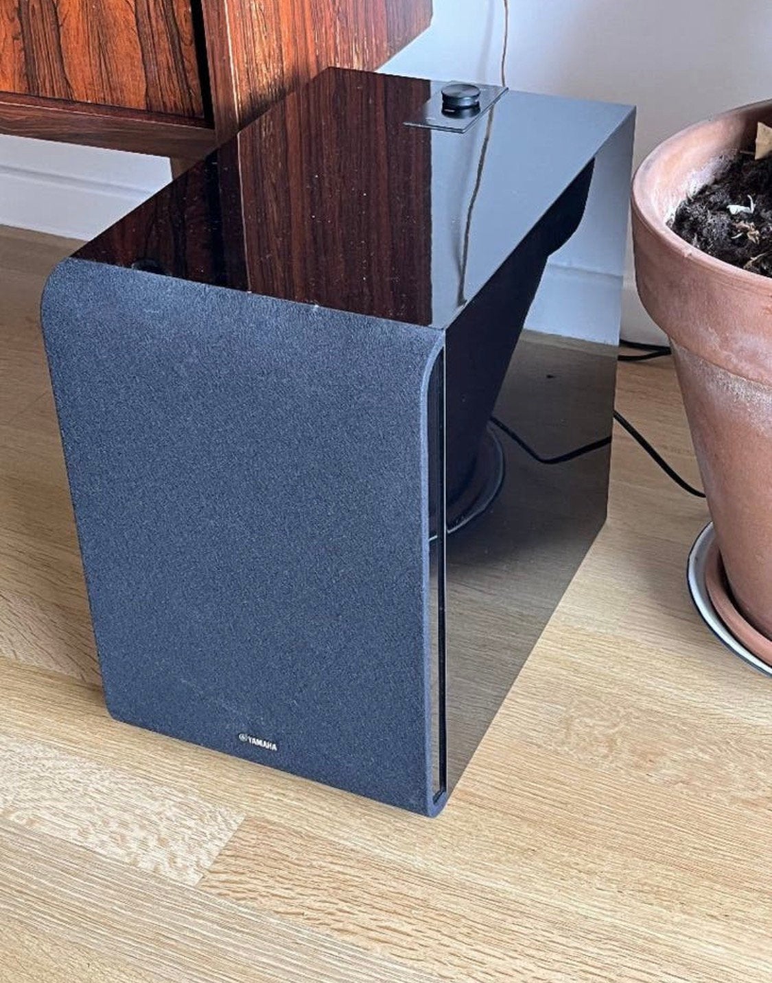 Yamaha musiccast sub100, Enlèvement, Utilisé
