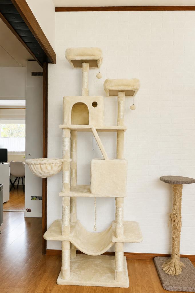 Beige kattenkrabpaal 206 cm XXL met hangmat en huisjes, Dieren en Toebehoren, Ophalen of Verzenden, Zo goed als nieuw