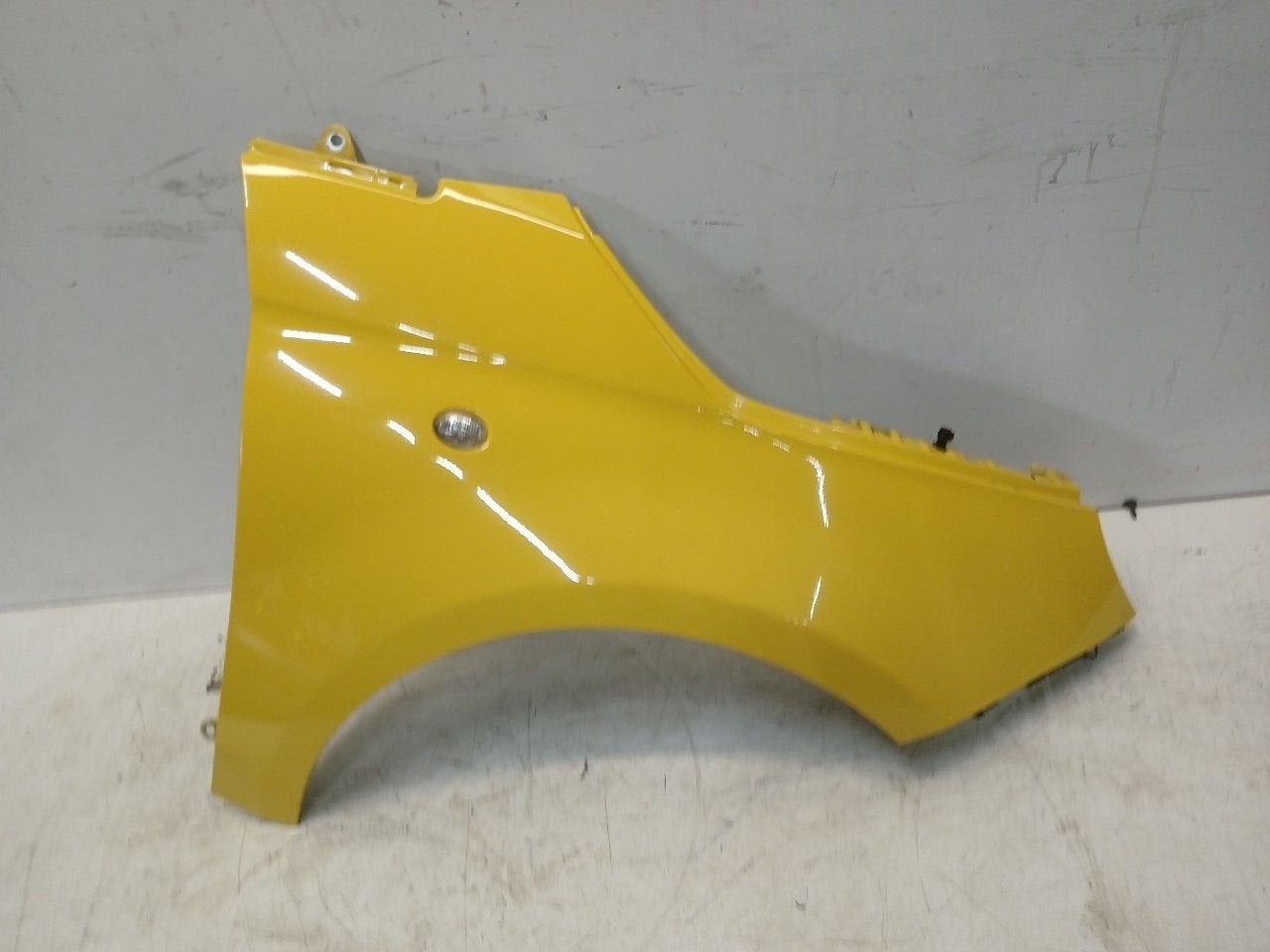 Spatbord rechts voor Fiat 500, Van der Ven Autorecycling B.V., Gebruikt, Ettenseweg 76, 4706 PB Roosendaal, The Netherlands, Herkomst onderdeel bekend