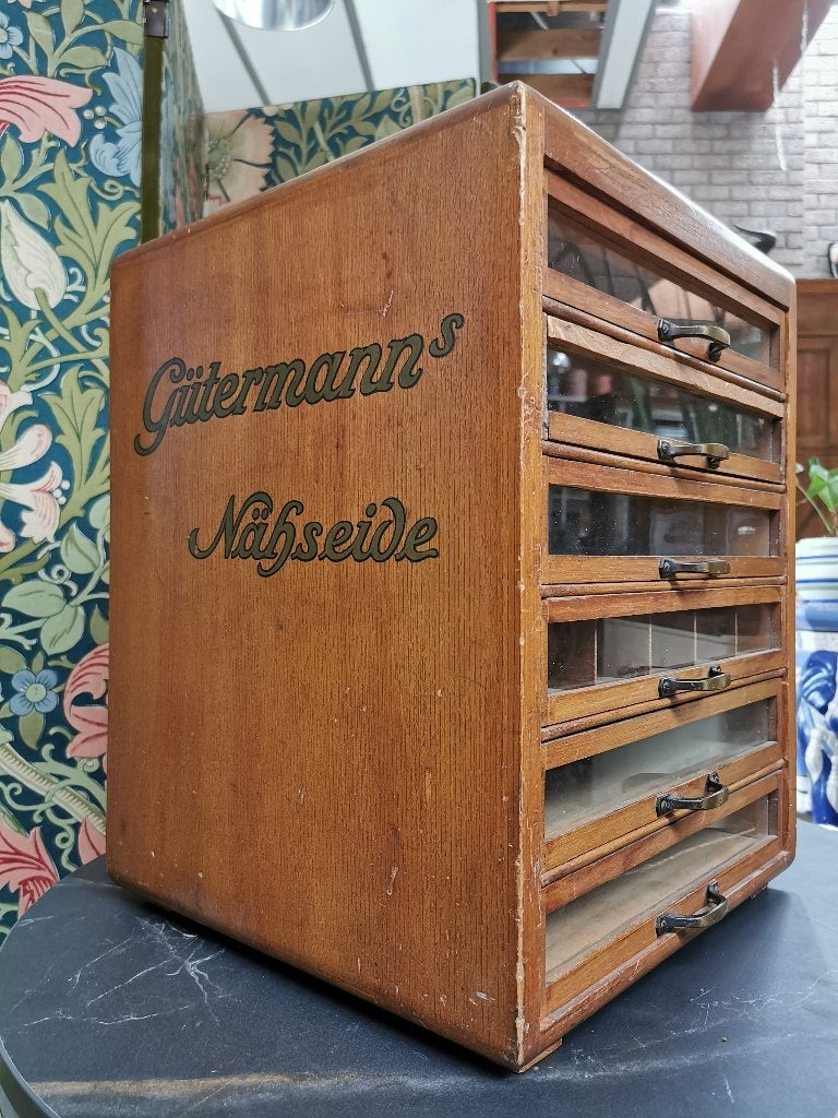 Gutermann fourniturenkastje vintage, Hobby en Vrije tijd, Ophalen, Gebruikt