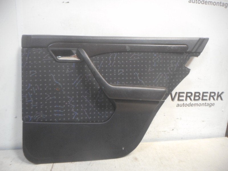 PANNEAU DE PORTE ARRIÈRE DROIT Mercedes-Benz C (W202), Mercedes-Benz, Utilisé, Dialog.mb@mercedes-benz.com, Mercedes-Benz AG