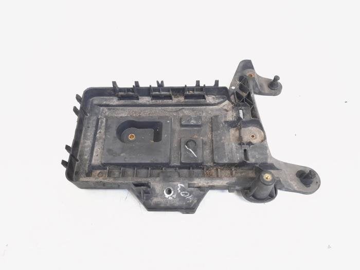 Boîtier de batterie d'un Volkswagen Golf, Autos : Pièces & Accessoires, Volkswagen, -, 3 mois de garantie, Utilisé