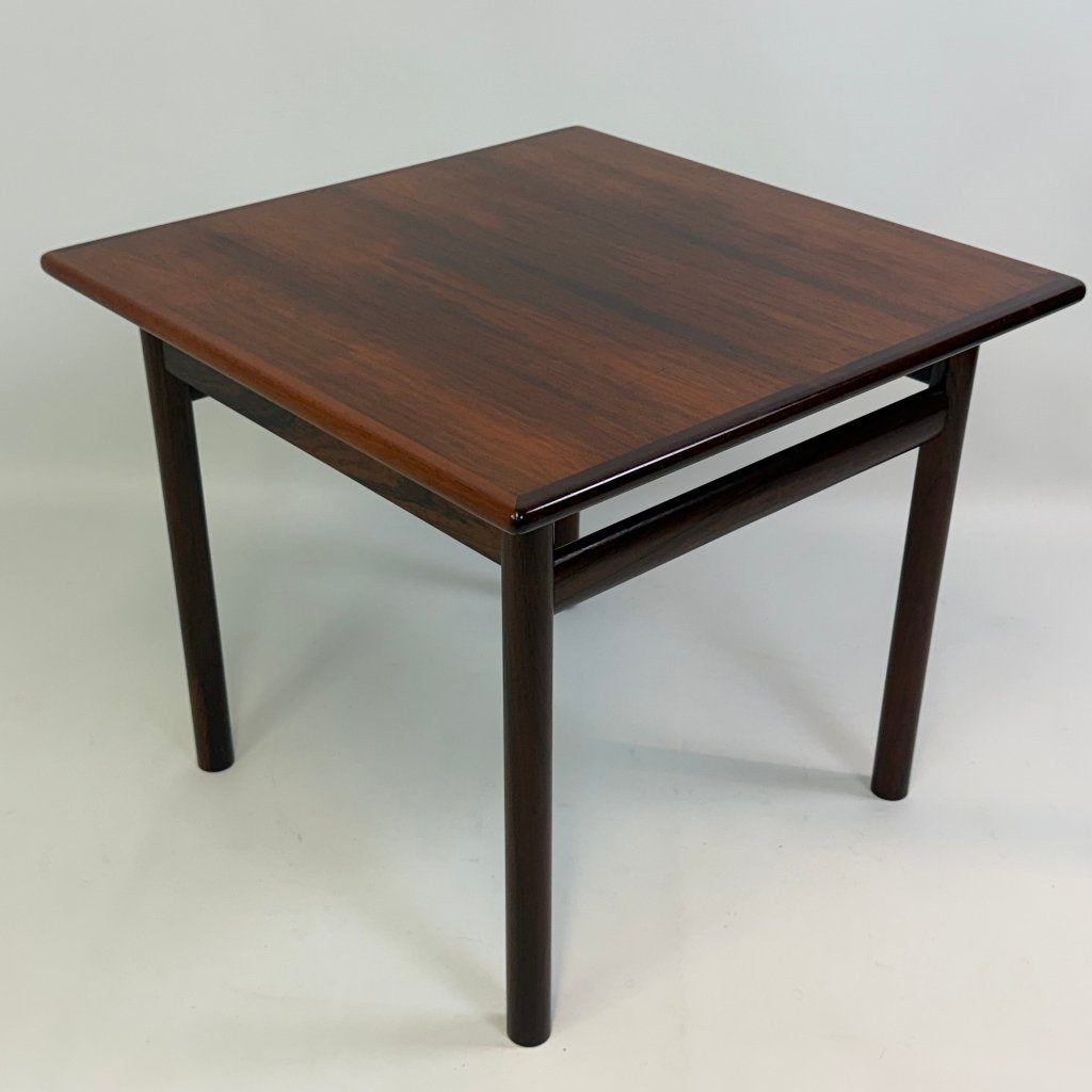 Table d'appoint Mid-Century de Ganddal Møbelfabrikk, Antiquités & Art, Enlèvement ou Envoi