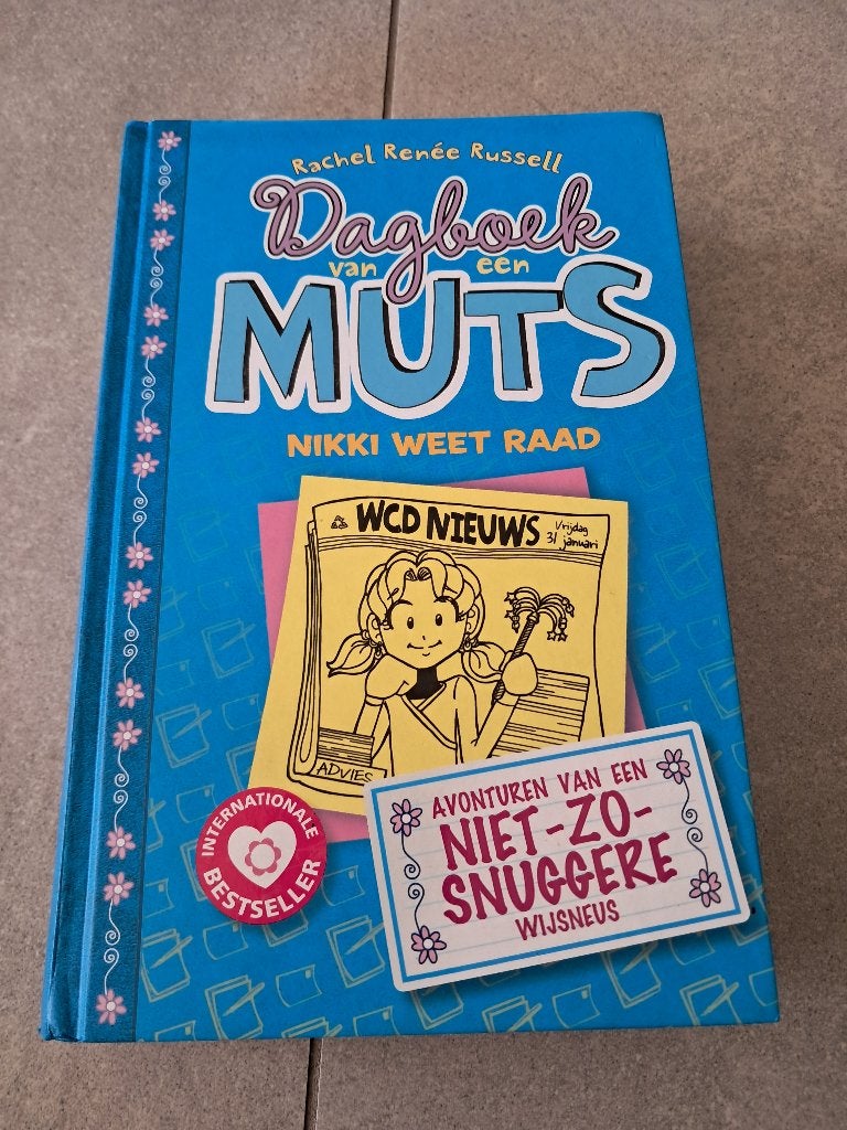 Dagboek van een muts - Deel 5: Nikki weet raad, Boeken, Ophalen of Verzenden, Zo goed als nieuw, Rachel Renée Russell, Fictie
