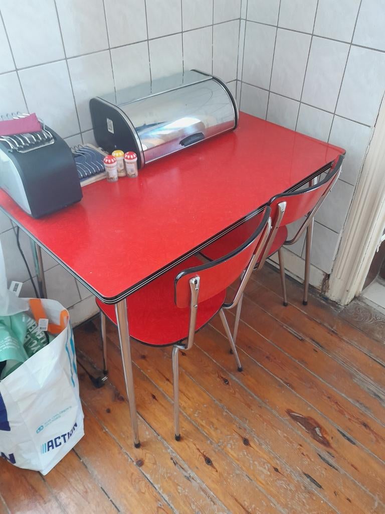 Table de cuisine avec 2 chaises, Rouge