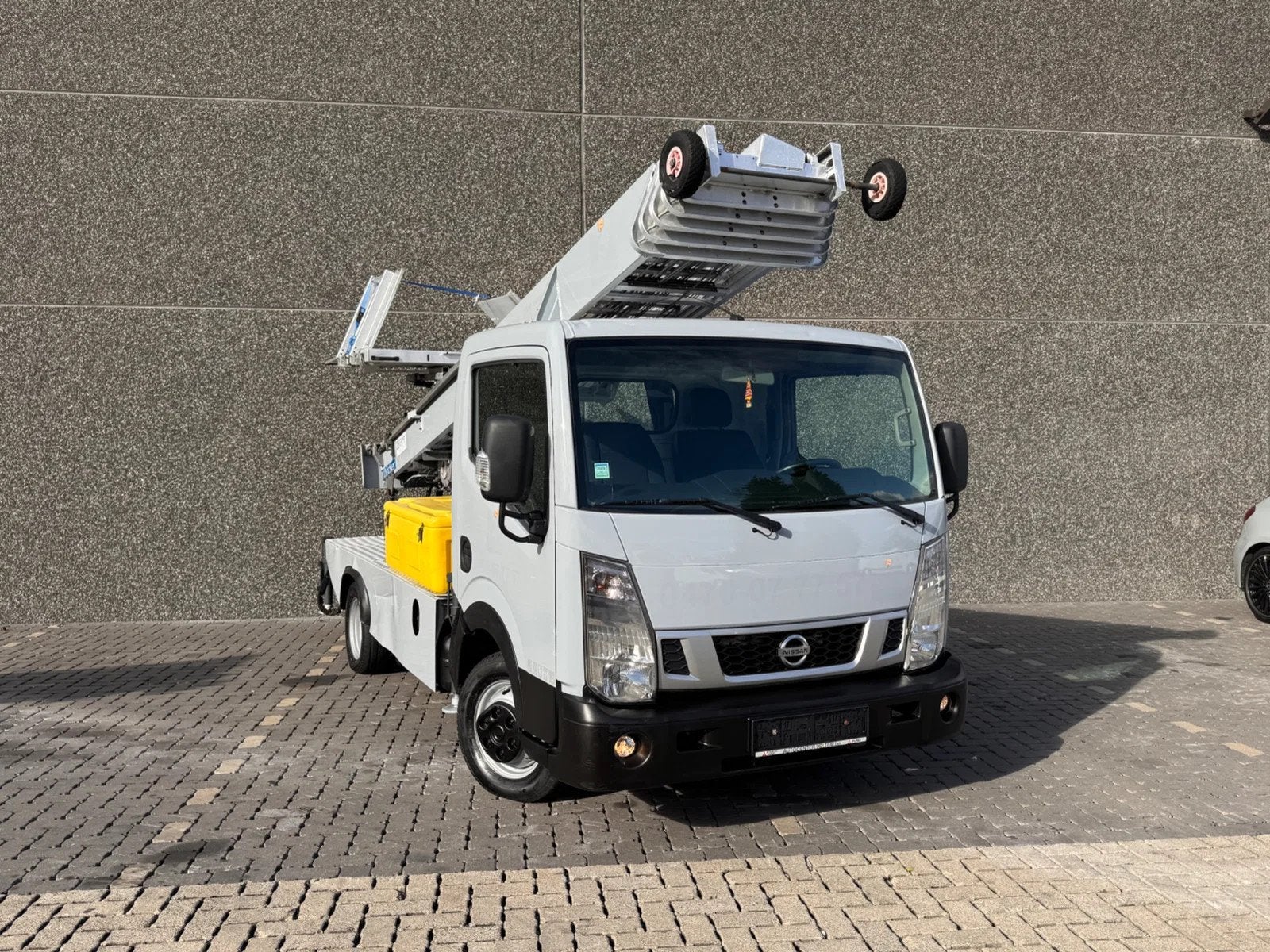 Nissan Cabstar NT400 BOCKER HL27/1-6LH (bj 2017), Gebruikt, 4 cilinders, 3212 kg, Overige brandstoffen