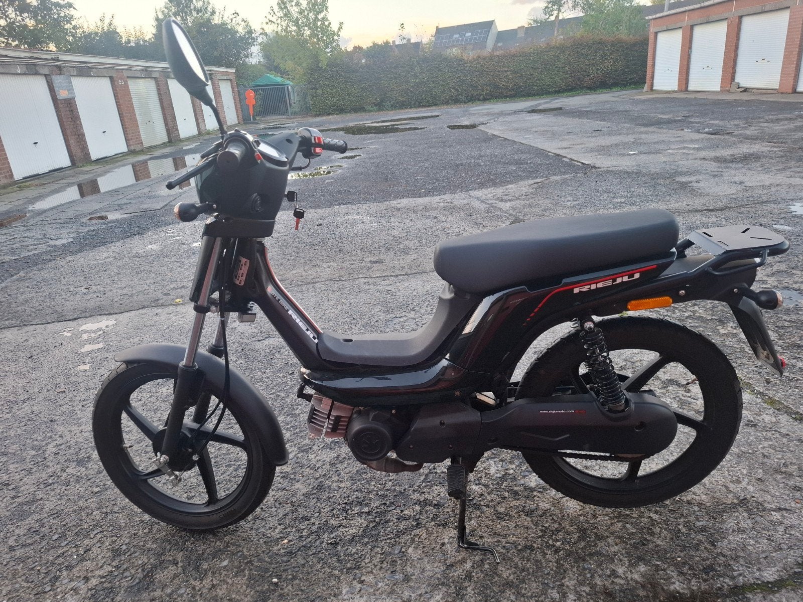 rieju snorfiets klasse A 2400km, Ophalen