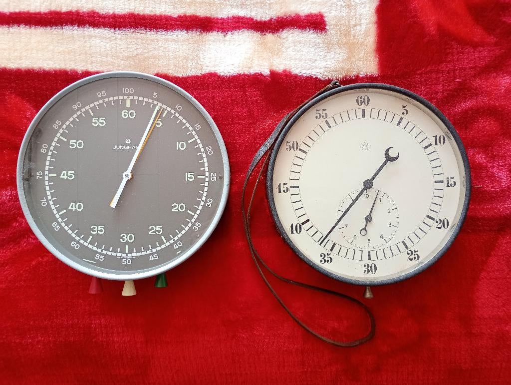 2 junghans doku stopwatch klokken, Ophalen of Verzenden