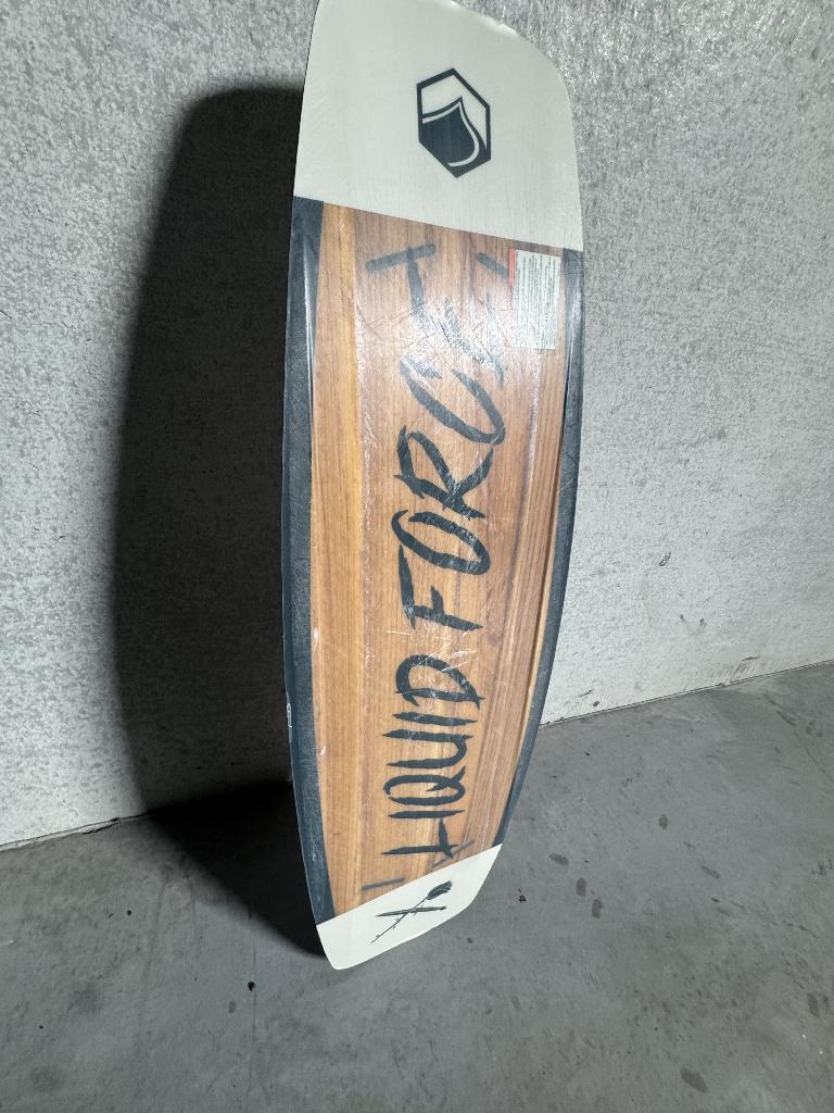 Wakeboard, Watersport en Boten, Wakeboarden, Ophalen, Zo goed als nieuw, Board en Schoenen