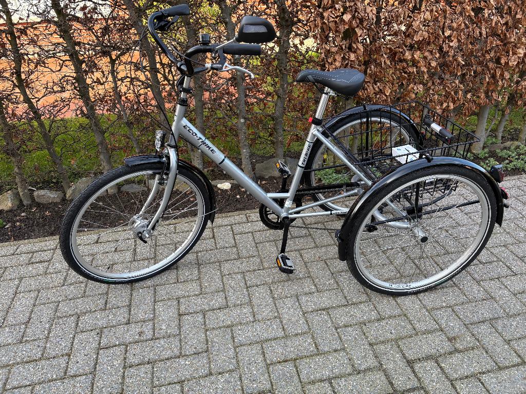 driewieler in zilver grijs, Ophalen, Nieuw