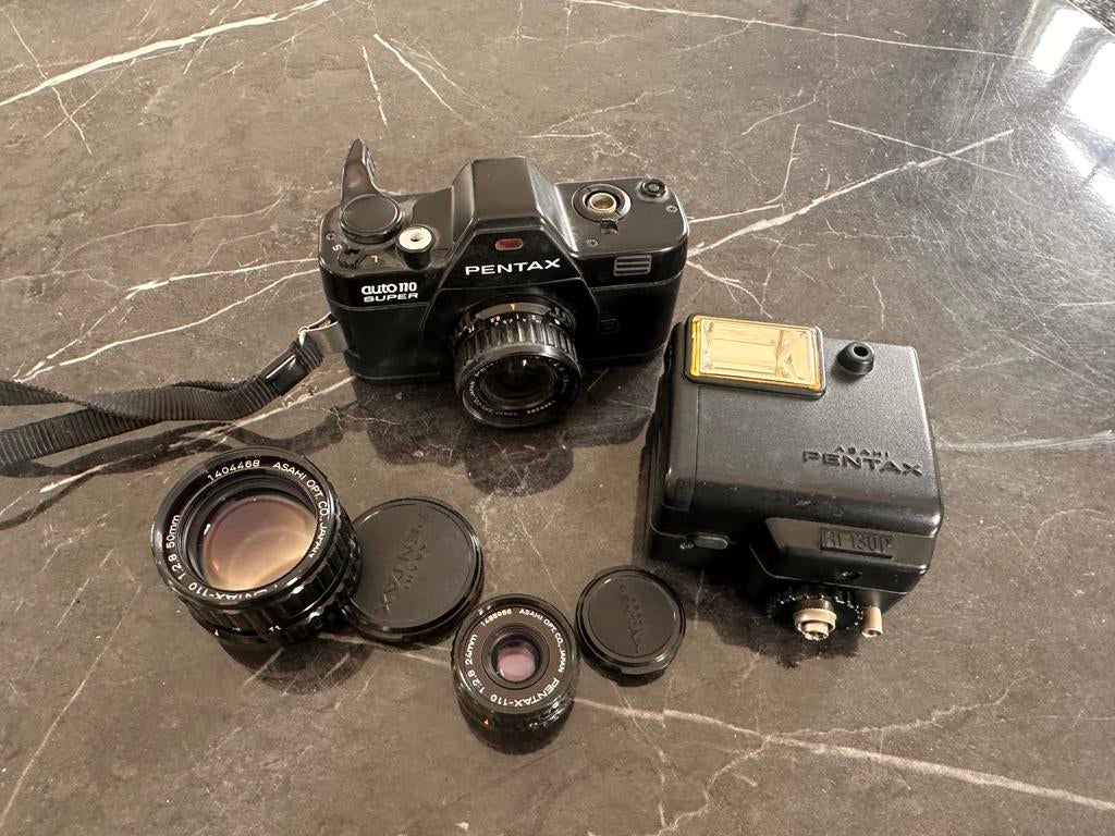 Vintage Pentax Auto 110 Super camera set., Audio, Tv en Foto, Fotocamera's Analoog, Zo goed als nieuw, Ophalen of Verzenden