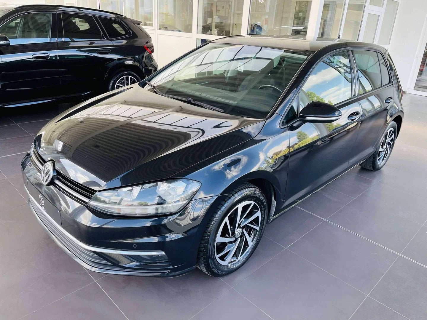 Volkswagen Golf 1.0 TSI * GARANTIE + GPS + VIRTUAL COCKPIT *, Volkswagen, Zwart, 999 cc, Benzine
