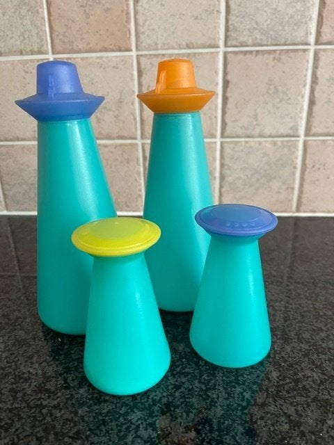 Tupperware - Olie, peper en zout set., Huis en Inrichting, Ophalen of Verzenden, Nieuw