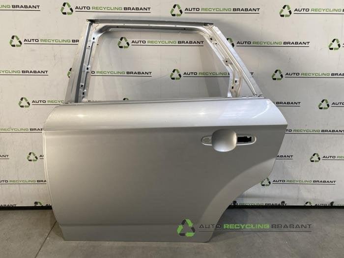 Portière 4portes arrière droite d'un Ford Mondeo, Autos : Pièces & Accessoires, -, 3 mois de garantie, Utilisé, Porte