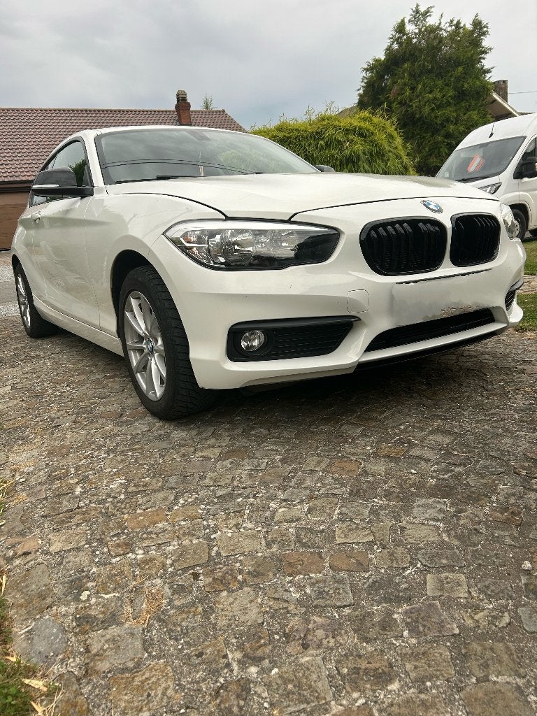Auto BMW116 i, Autos, Achat, Euro 6, Boîte manuelle, Noir