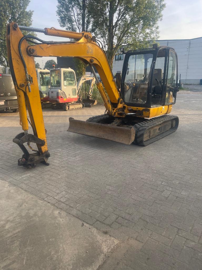 Jcb, Ophalen