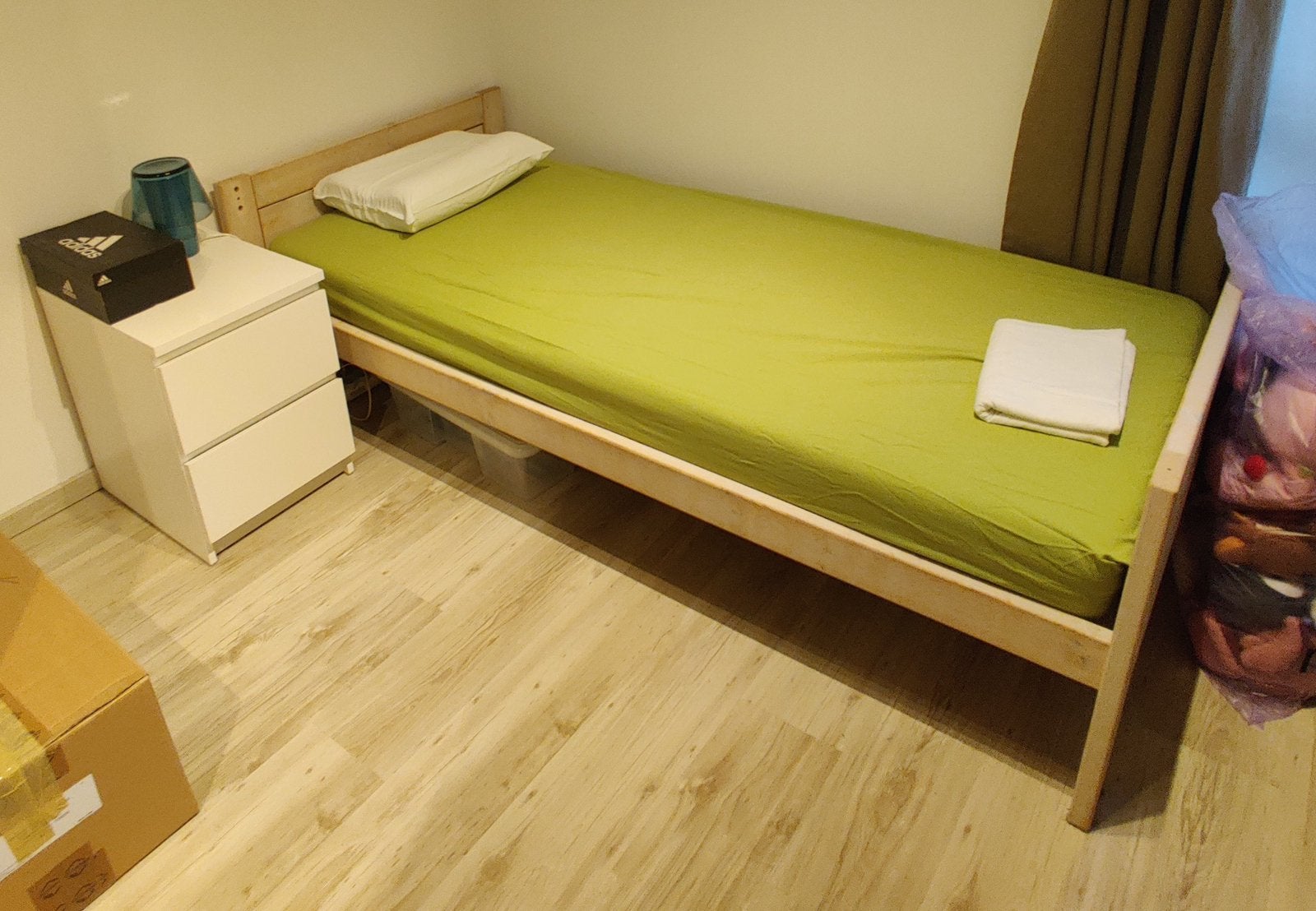 2 Lifetime bedden whitewash, Huis en Inrichting, Ophalen, Gebruikt, Eenpersoons