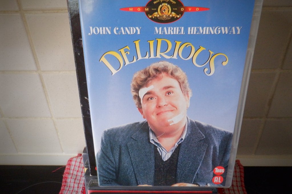 DVD Delirious.(John Candy & Mariel Hemingway), Cd's en Dvd's, Verzenden, Alle leeftijden, Spaans, Zo goed als nieuw