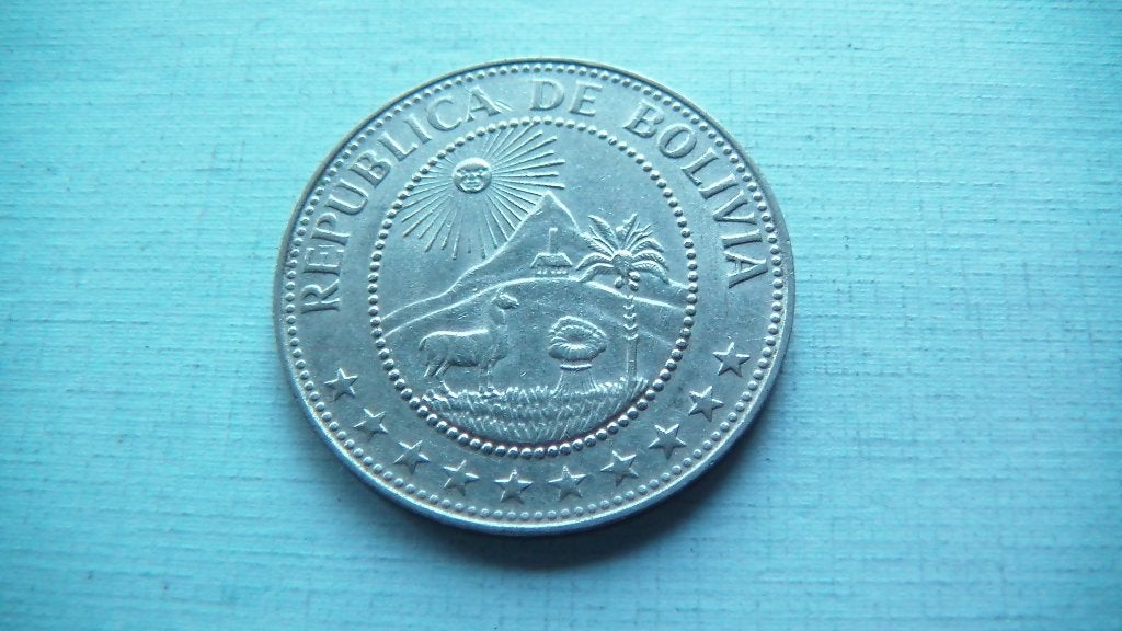 RESERVE JO bolivie 50 centavos 1967, Enlèvement