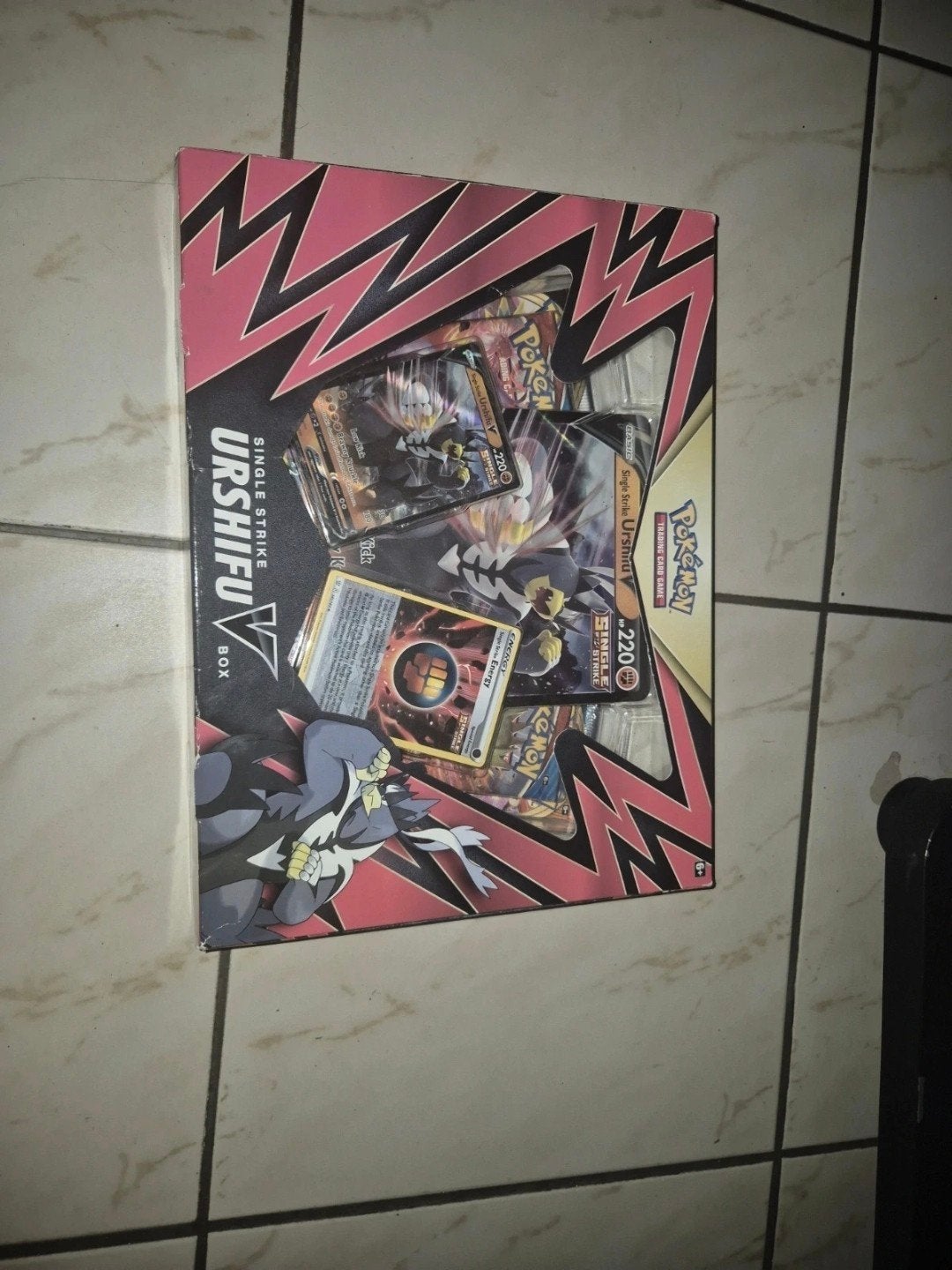Pokemon single strike urshifu V box, Enlèvement