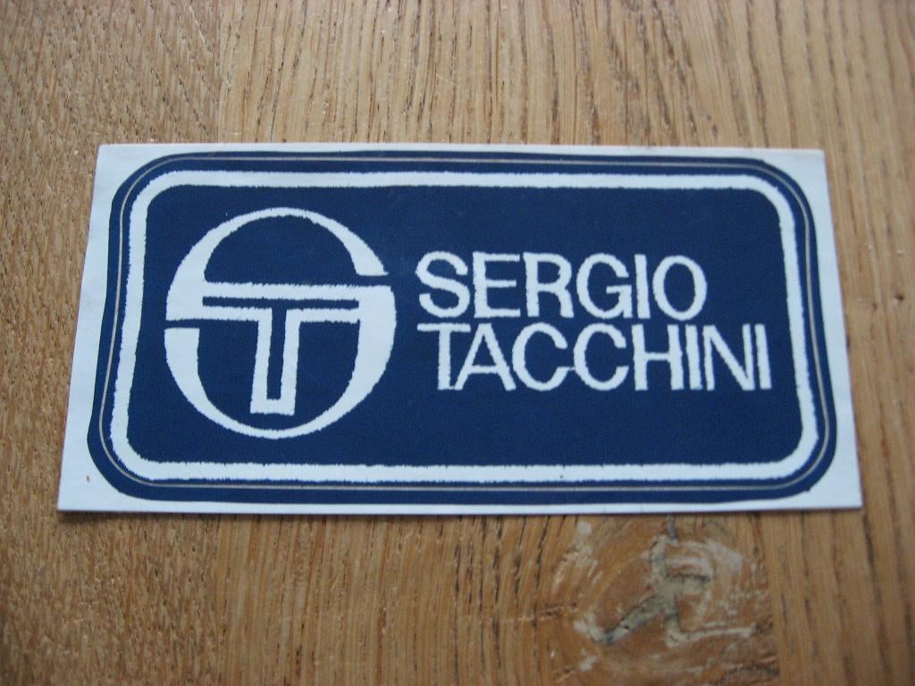 Autocollant Sergio Tacchini 13,5 x 6,5 cm, Enlèvement ou Envoi, Comme neuf, Marque