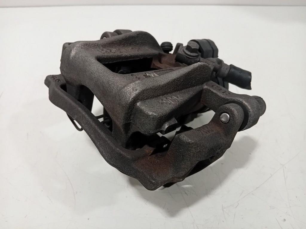 Remklauw rechts achter Seat Leon, Onderdelen@venauto.nl, Van der Ven Autorecycling B.V., Gebruikt, Ettenseweg 76, 4706 PB Roosendaal, The Netherlands