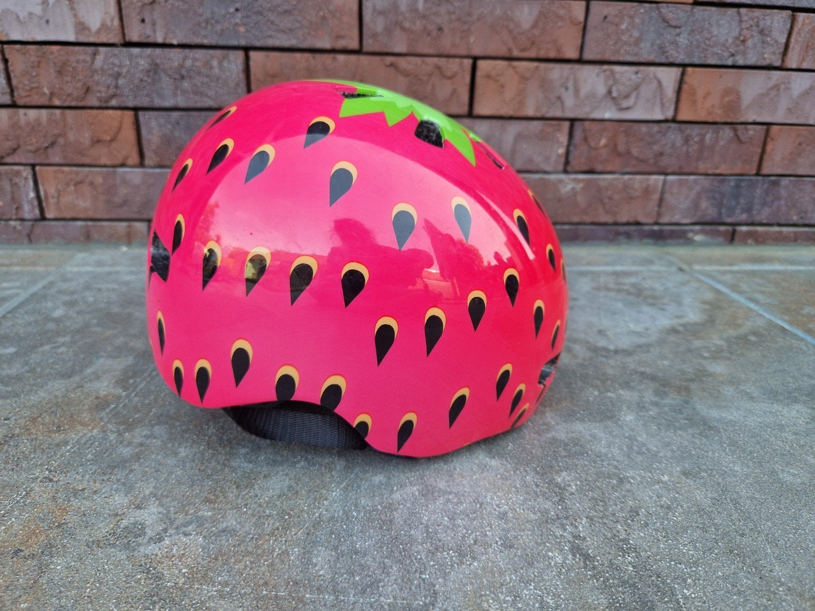 Nutcase helm baby nutty, Fietsen en Brommers, Jongen of Meisje, Zo goed als nieuw, Nutcase, Ophalen