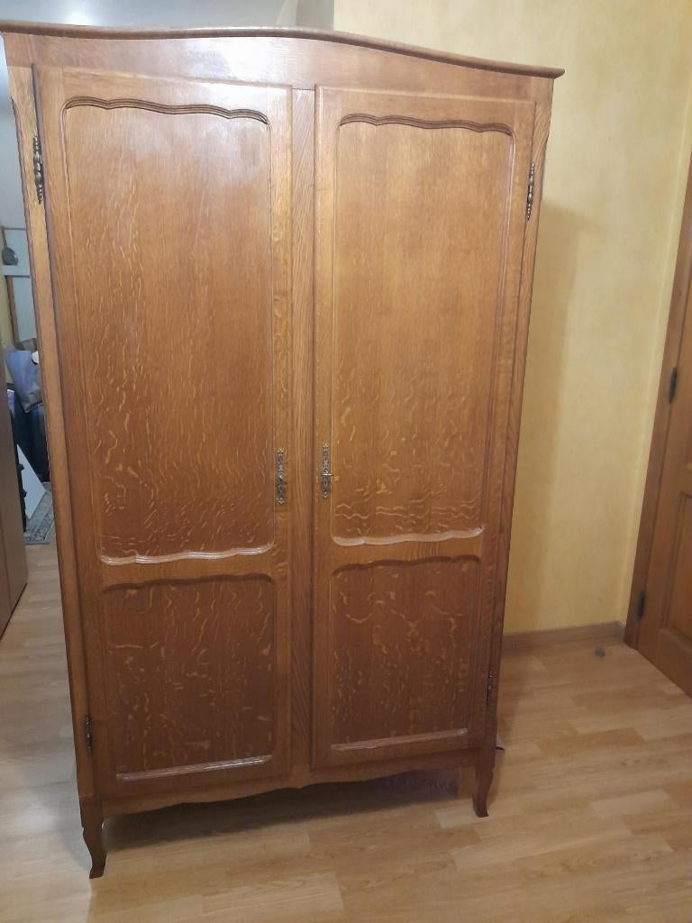 2 Bretoense kasten , 2 nachtkasten , 2 bedden, Ophalen
