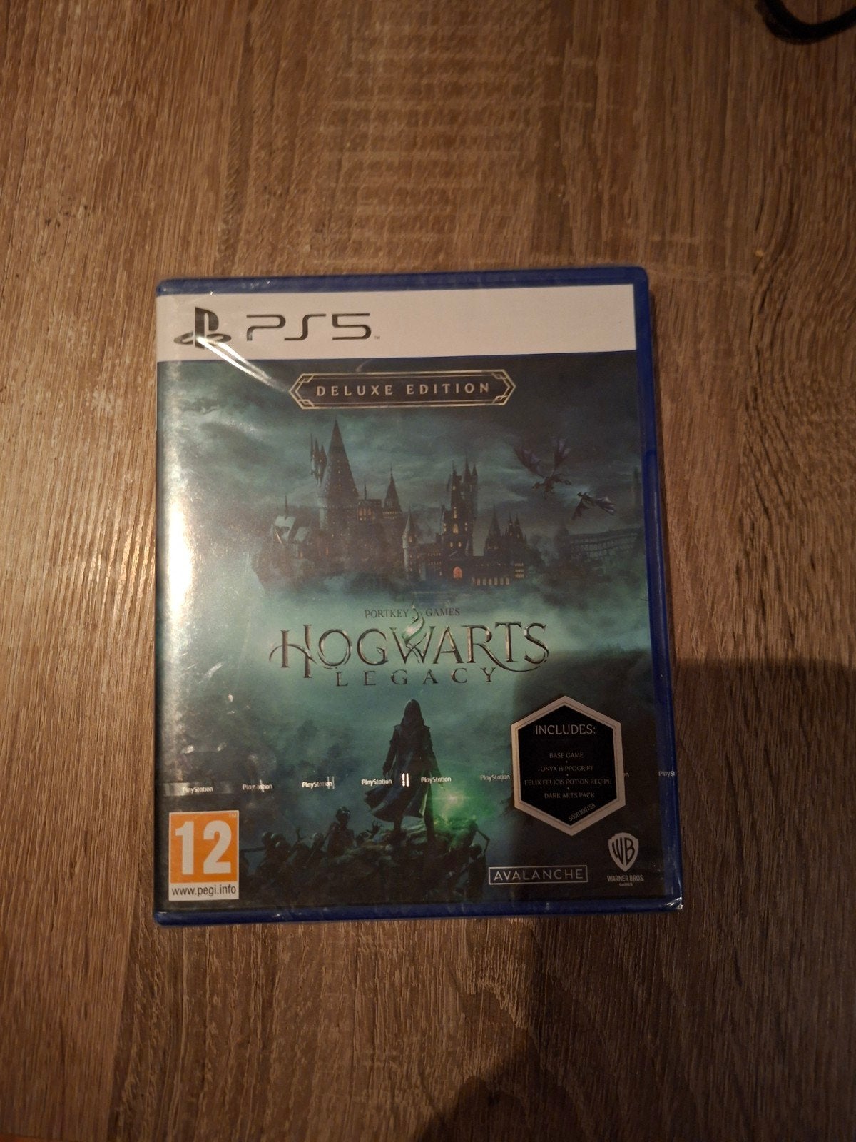 Hogwarts Legacy Deluxe Edition PS5 neuve et scellée, Neuf, Enlèvement ou Envoi, 1 joueur, À partir de 12 ans