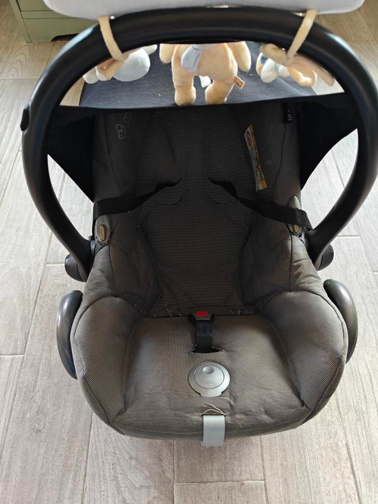 Maxi-Cosi inclusief Koeka overtrek en baby speelgoed, Ophalen, Gebruikt, Maxi-Cosi, Autogordel