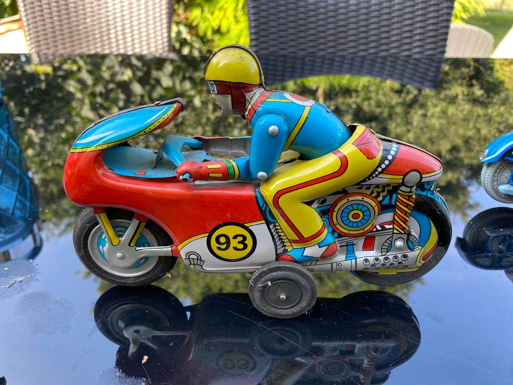 Moto en tôle lithographiée, Enlèvement ou Envoi