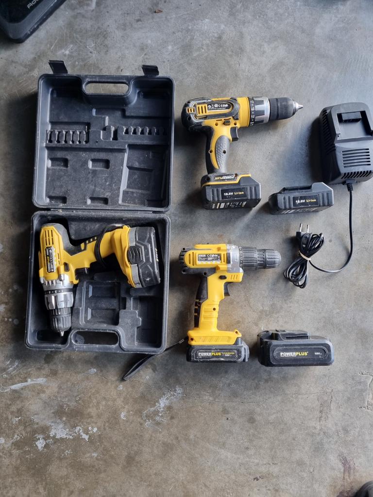 Powerplus 18v pour pièce Tous les outils fonctionnent, les b