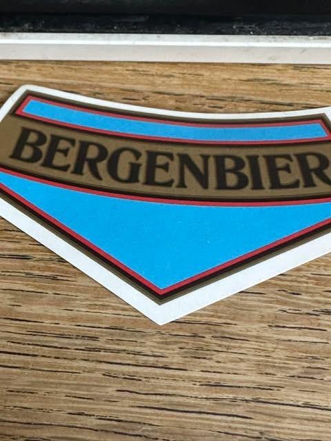 Étiquette de bière Bergen, Collections, Enlèvement ou Envoi, Neuf, Panneau, Plaque ou Plaquette publicitaire, Autres marques