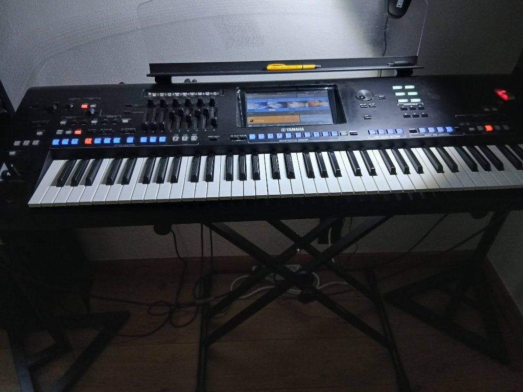Keyboard Yamaha Genos 1, Musique & Instruments, Yamaha, Comme neuf, Enlèvement, 76 touches