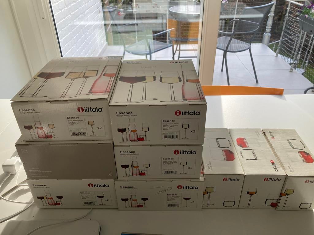Glazen ittala tumbler groot en klein wijnglas champage, Ophalen, Zo goed als nieuw