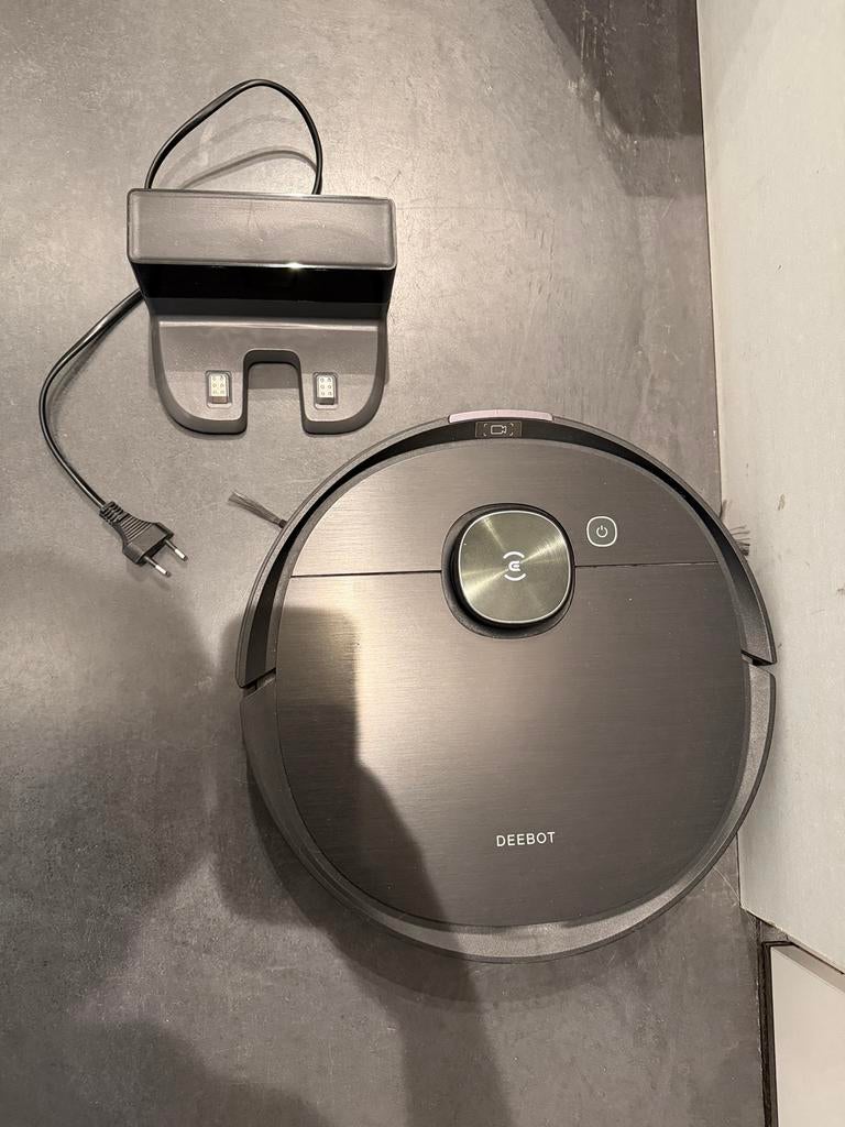 Stofzuiger robot DEEBOT met dweilfunctie, Enlèvement, Comme neuf