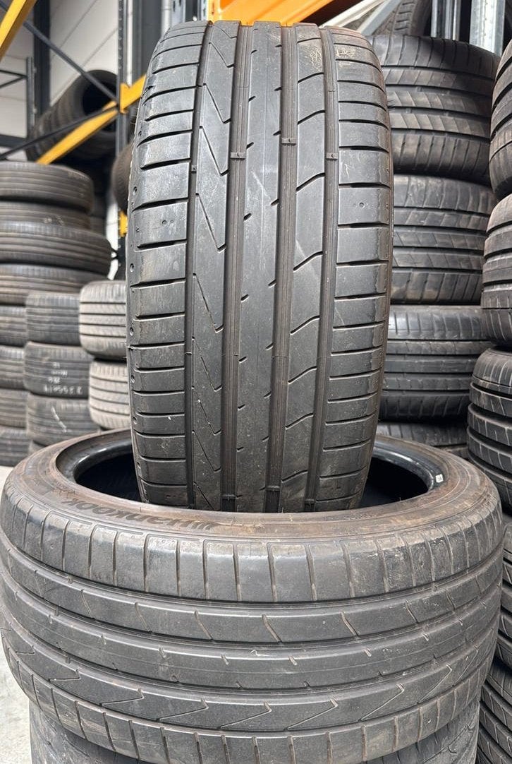 Pneus d'été 2354019 235/40/19 235/40R19 marque Hankook, Enlèvement
