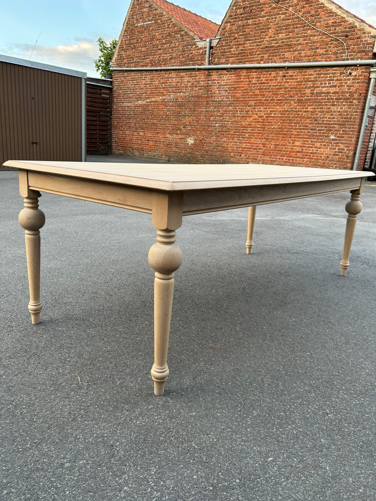 Prachtige tafel volledig nieuwstaat, Huis en Inrichting, Ophalen, Zo goed als nieuw