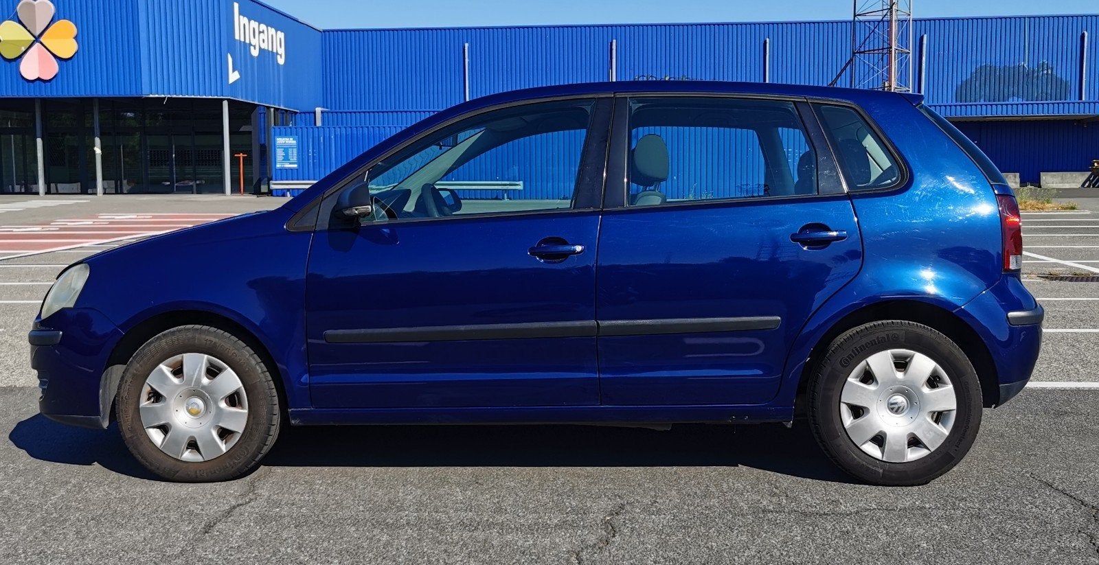 Volkswagen Polo 1.4 essence automatique, Auto's, Automaat, Blauw, Bedrijf, 5 zetels