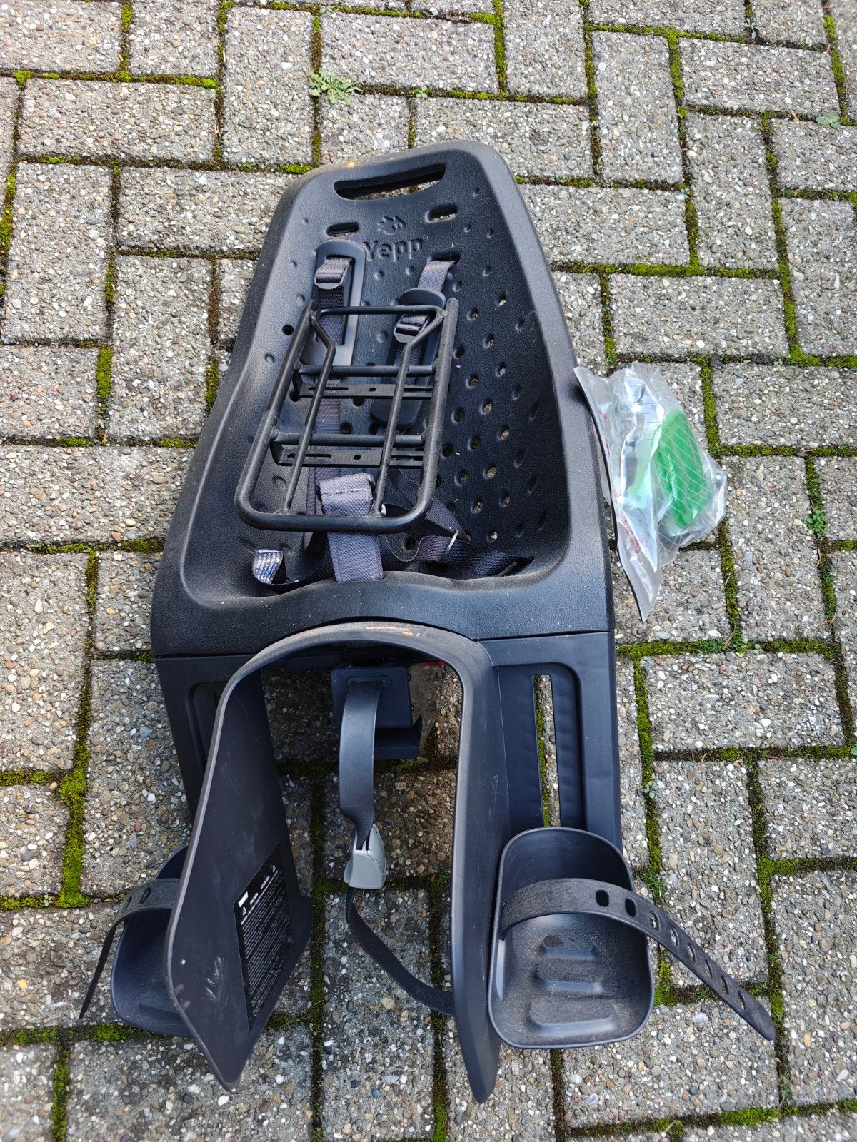 Thule Yepp + adapter achteraan, Enlèvement, Comme neuf
