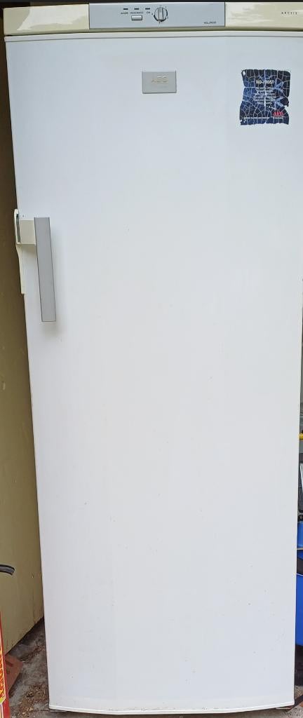 Diepvries AEG  NO FROST en gratis koelkast krijg Gratis bij, Electroménager, Congélateurs, Congélateur, 160 cm ou plus, Enlèvement