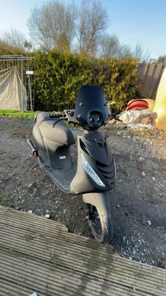 Zip 2t, Zip, Comme neuf, Enlèvement, Classe A (25 km/h)