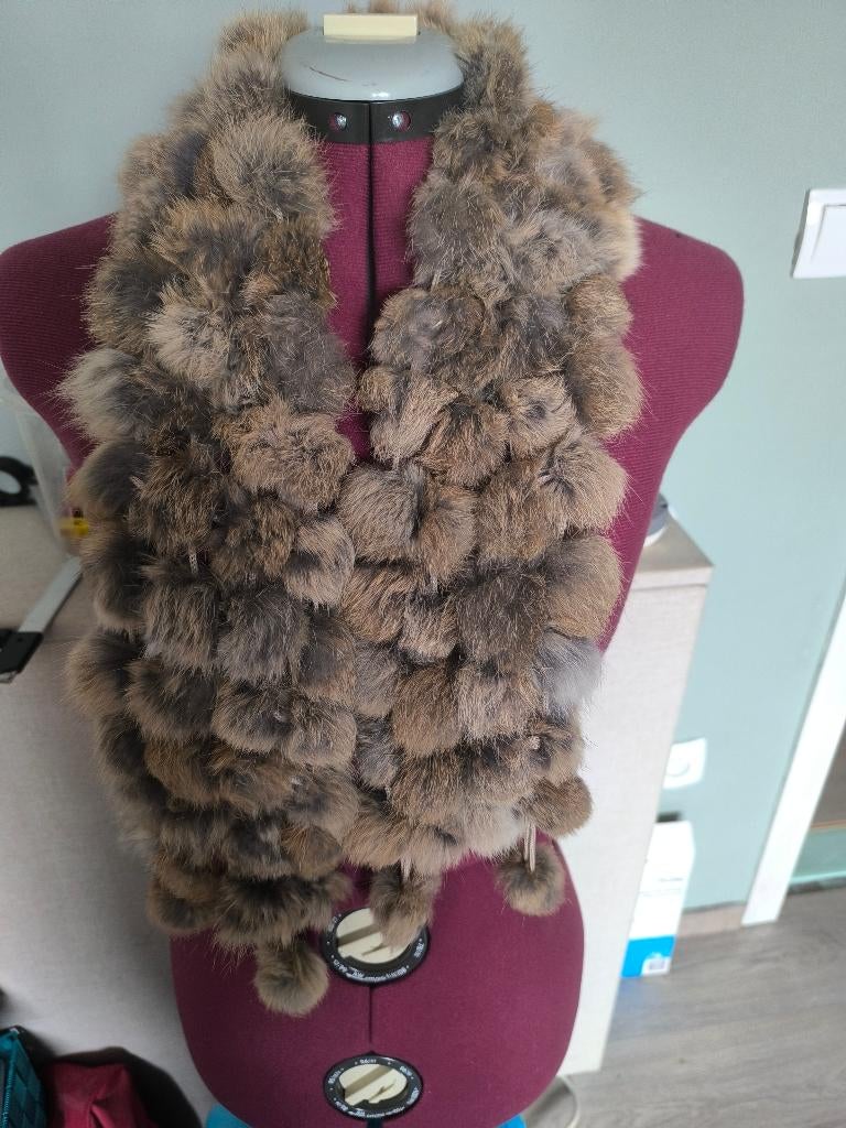 Bond sjaal, Kleding | Dames, Overige kleuren, Ophalen of Verzenden, Zo goed als nieuw, Maat 36 (S)