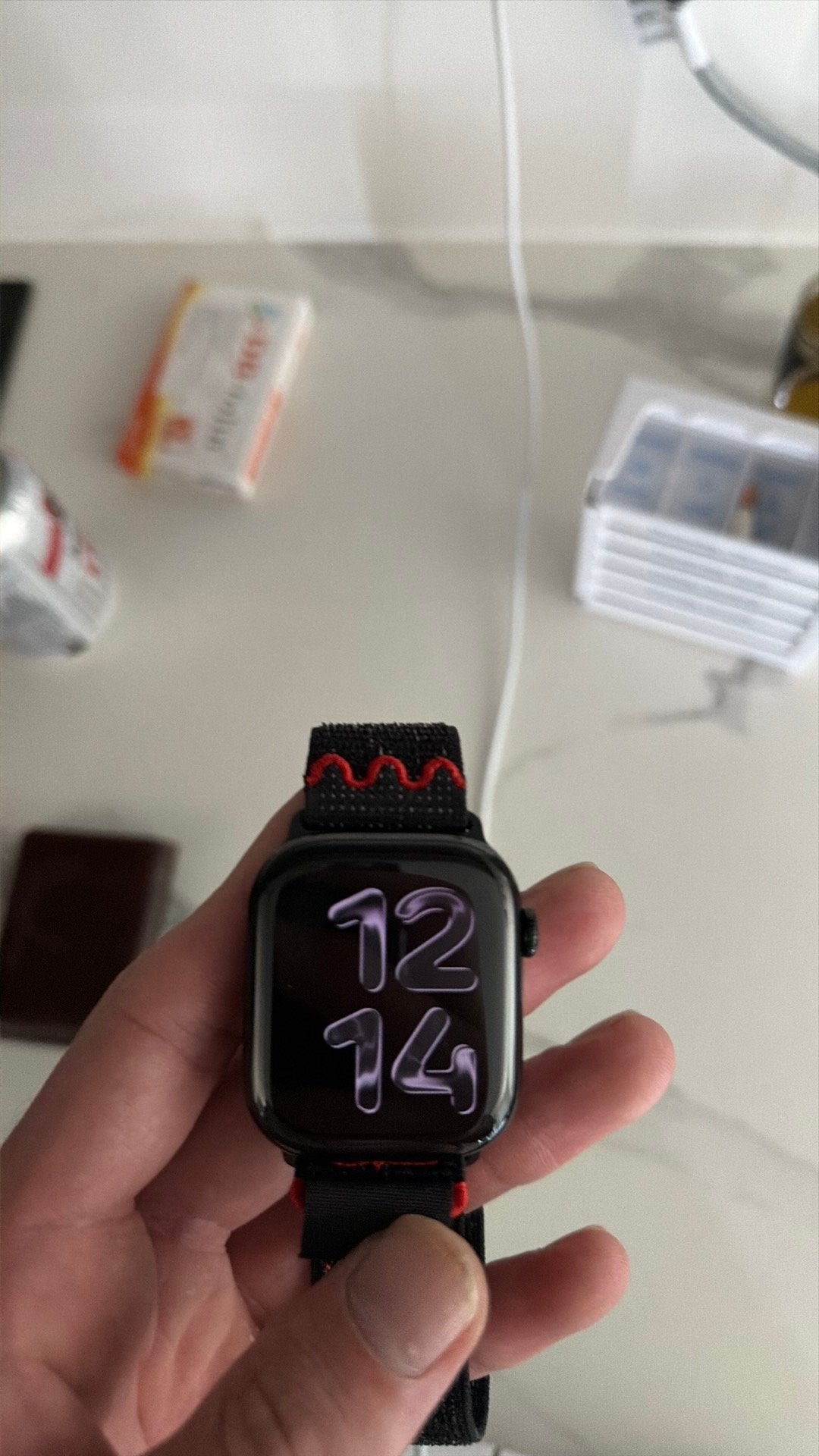 Apple Watch Series 11 avec garantie de 10 mois, Enlèvement, Comme neuf