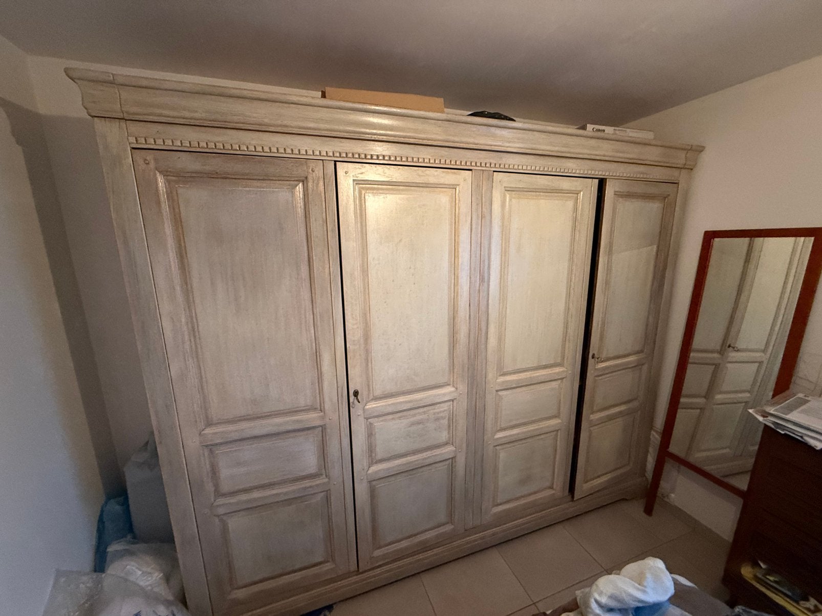 Armoire style Louis Philippe, Ophalen, Zo goed als nieuw