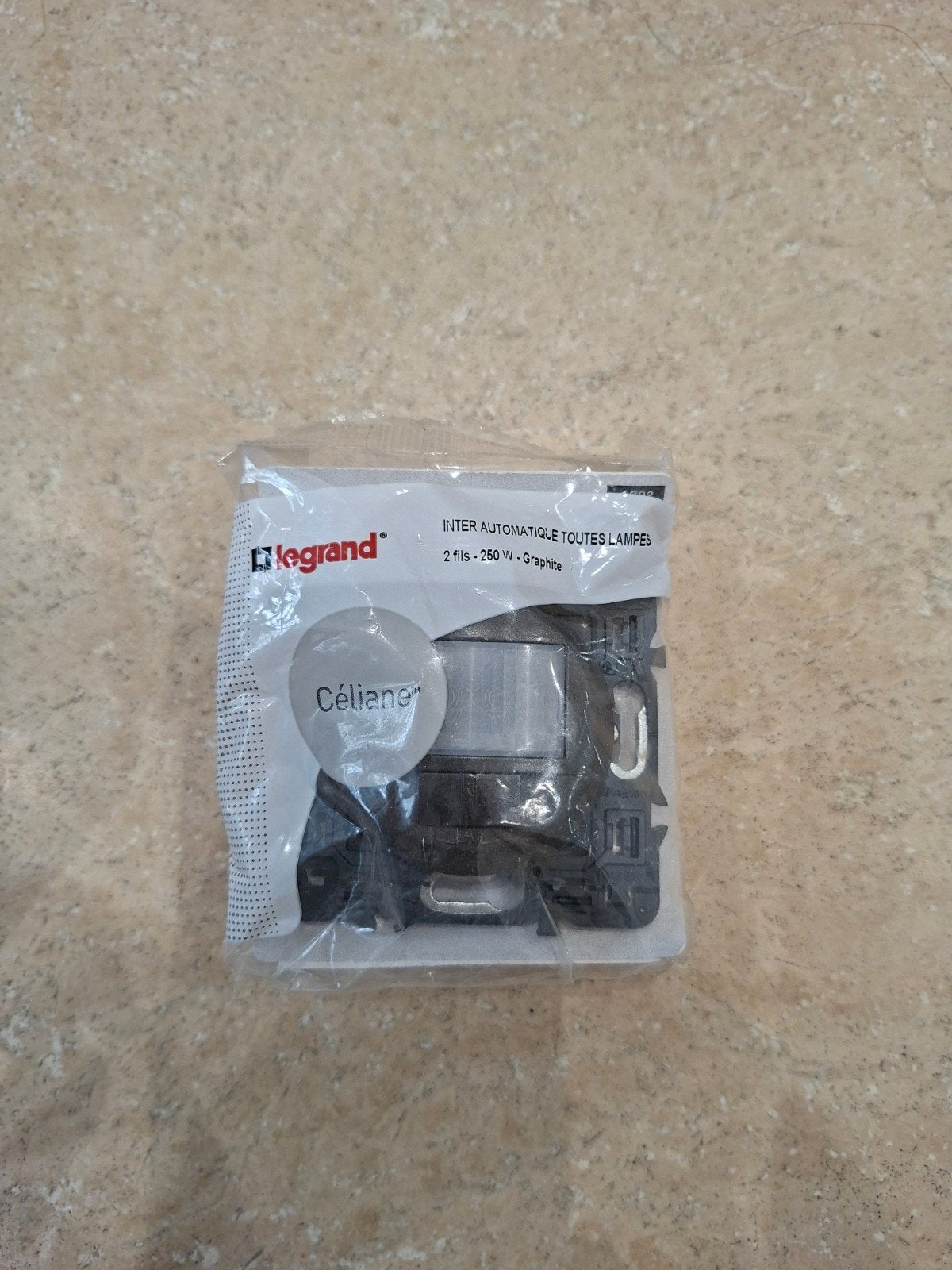 Interrupteur automatique toutes lampes Legrand Céliane 99537, Enlèvement ou Envoi