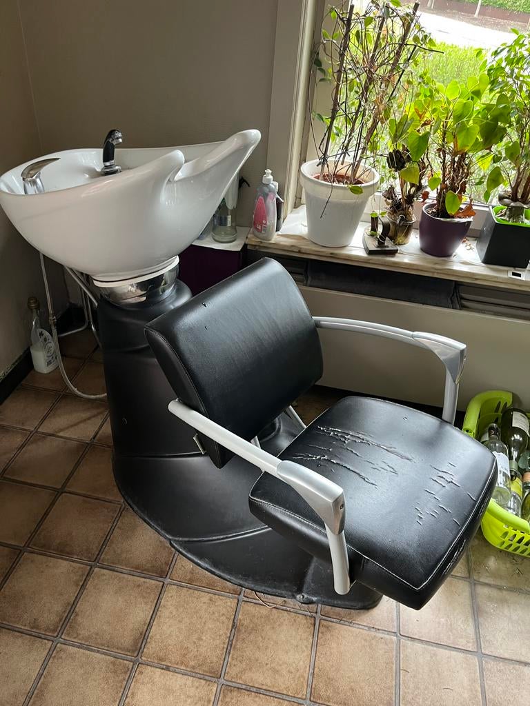 Kappersstoelen + wasunit – 6 stuks, Huis en Inrichting, Ophalen, Zo goed als nieuw